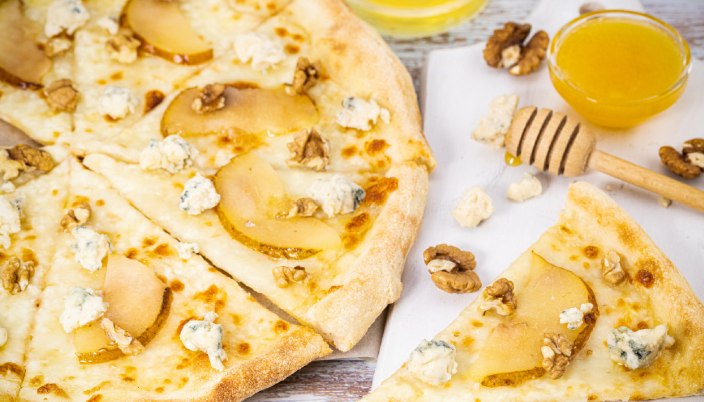 Chèvre-miel, kebab ou végétarienne : les saveurs qui réinventent la pizza du soir